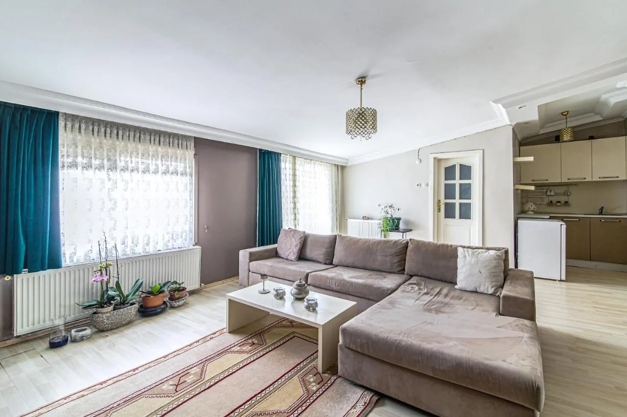 Duplex Cozy Flat With A Balcony Near Nisantasi Apartment Istanbul