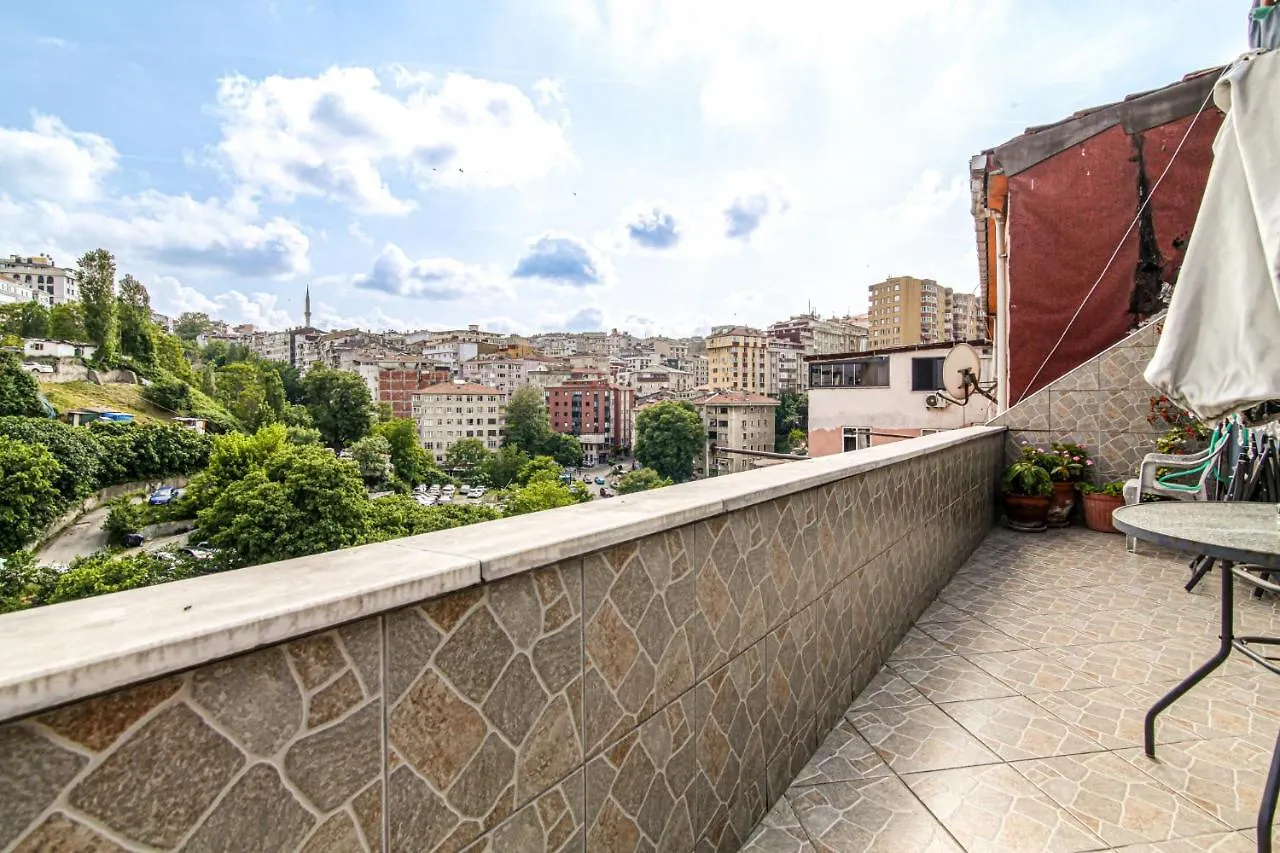 Duplex Cozy Flat With A Balcony Near Nisantasi Apartment Istanbul 0*,  Turkey