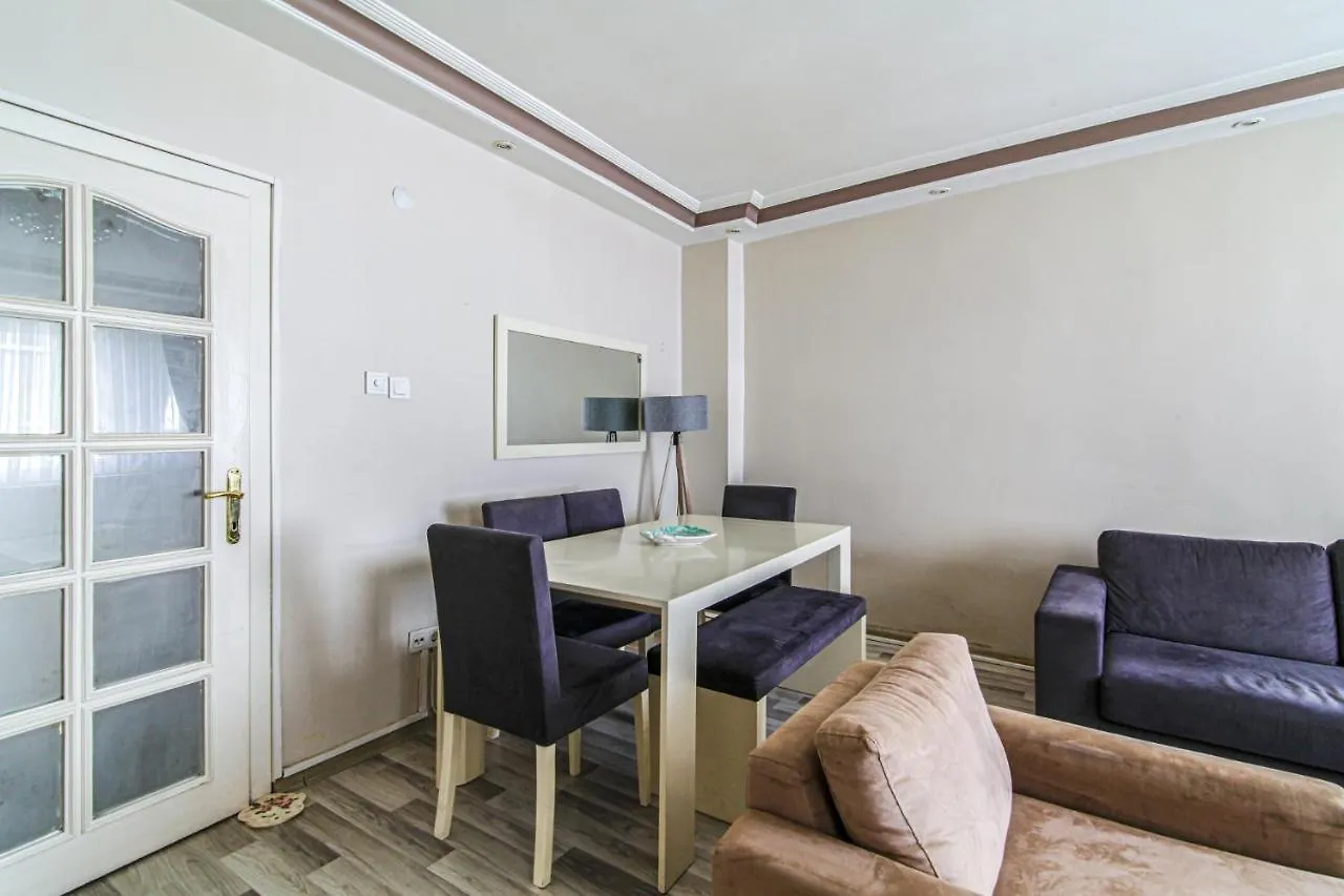 Duplex Cozy Flat With A Balcony Near Nisantasi Apartment Istanbul