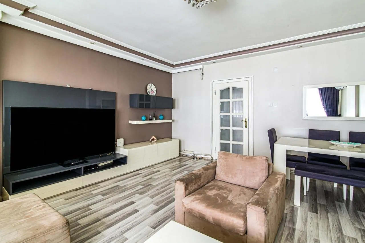 Duplex Cozy Flat With A Balcony Near Nisantasi Apartment Istanbul